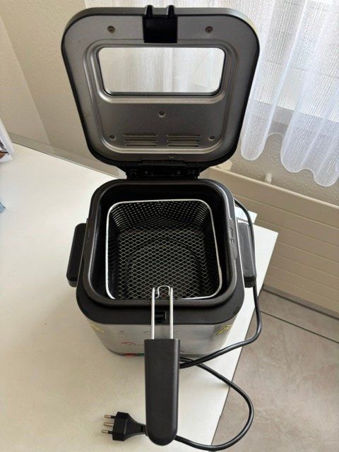 Ohmex Elettrodomestici da cucina: Friteuse Ohmex – Usato da Baar venduto da Alohadear 1