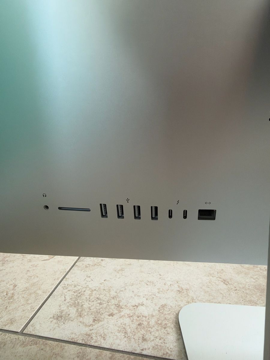 Apple PCs: Apple iMac 21.5" 2017 500GB SSD – Gebraucht aus Burgdorf von manusch02 2