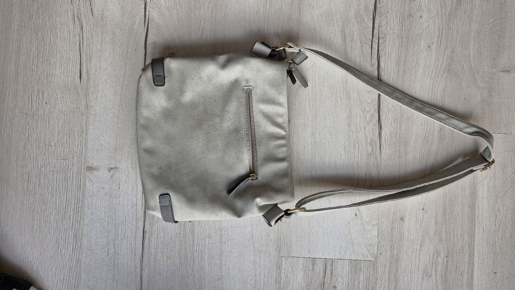 Sacs femmes: Tasche grautöne neuwertig – D'occasion à Wyssachen par Soenne 2