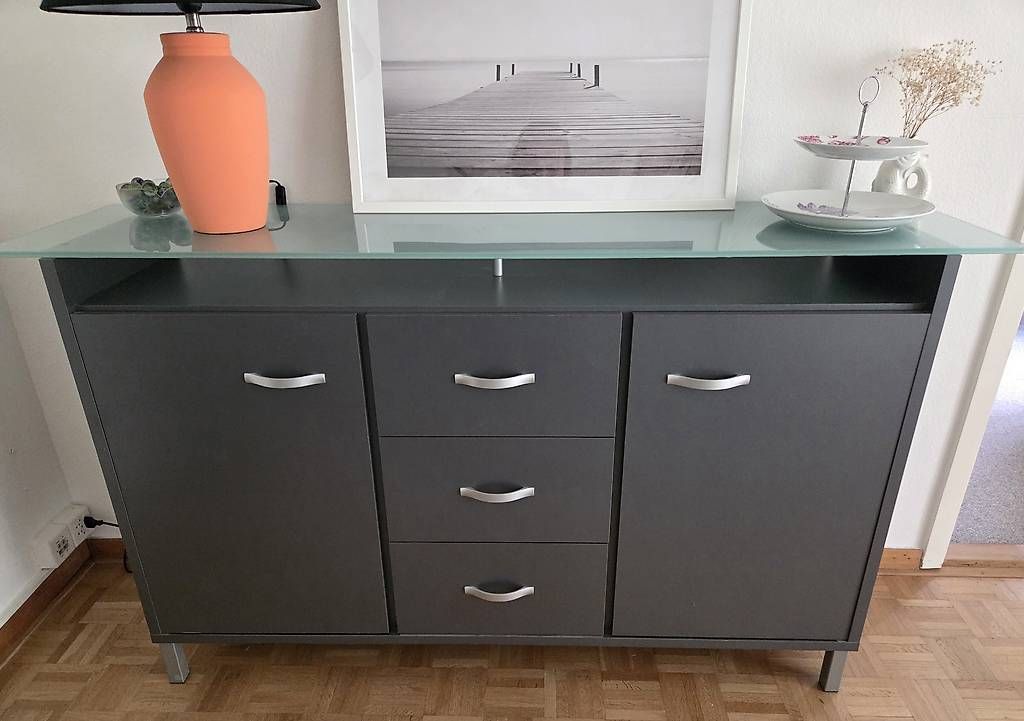 Kommoden: Moderne Kommode/Sideboard mit Glasplatte – Gebraucht aus Thalwil von and_fdf5 2