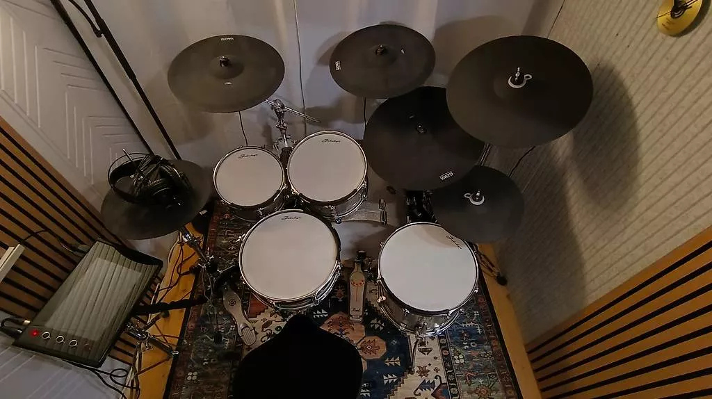 Strumenti musicali: GEWA G9 Silver Sparkle E-Drum  High-End Set + Extras – Usato da Oberarth venduto da TJIONS 2