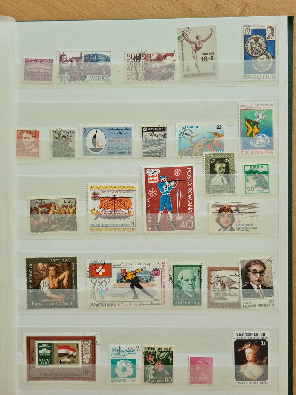 Albums: Briefmarken aus aller Welt! – D'occasion à Luzern par Ulrich34 3