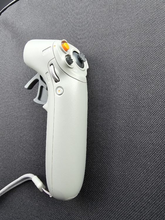 DJI Avata RC Motion 2 RM220 (Neu (gemäss Beschreibung)) in Goldach für ...