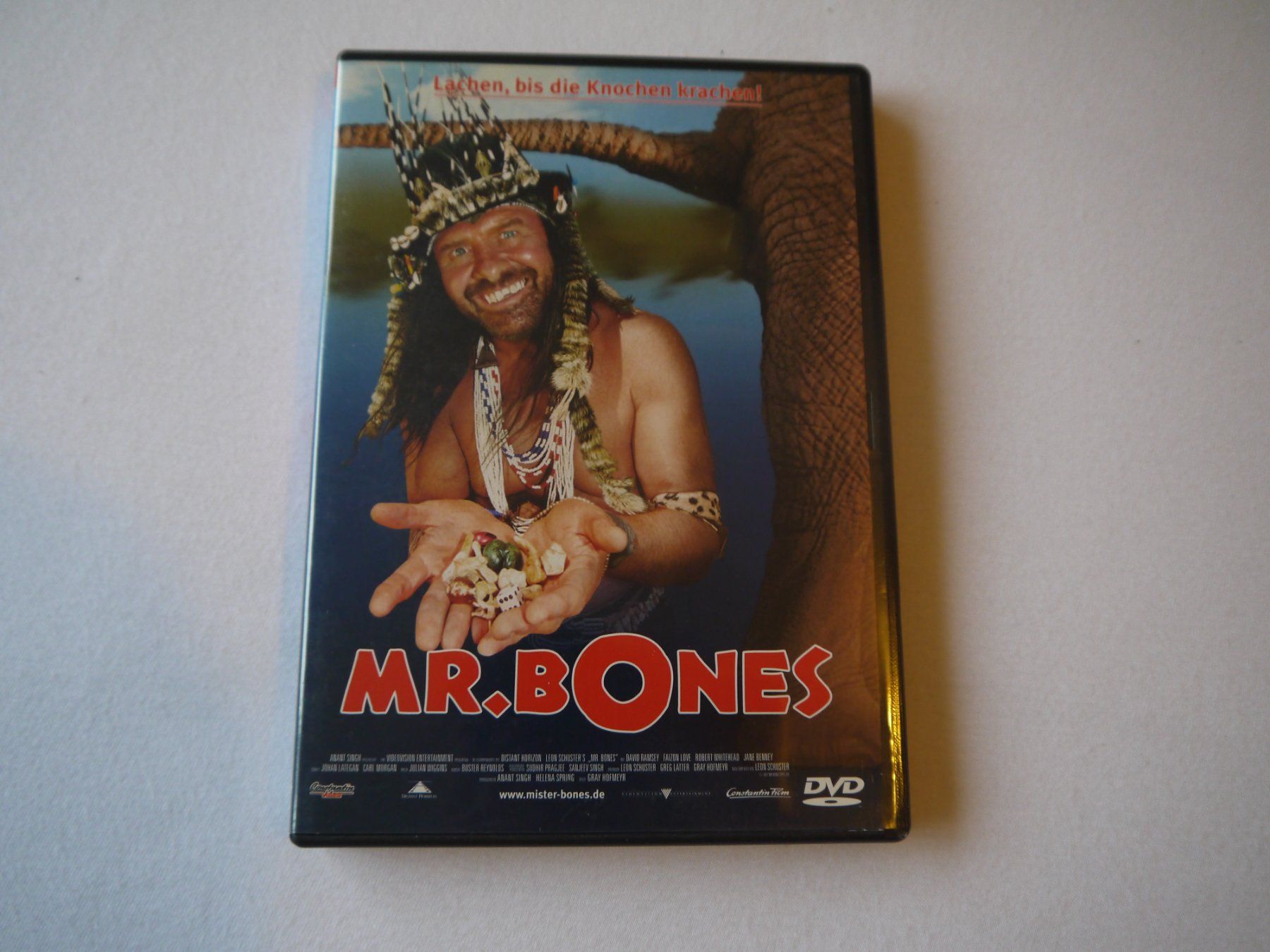 Tous les DVDs: MR. BONES – D'occasion à Hagendorn par Blaf