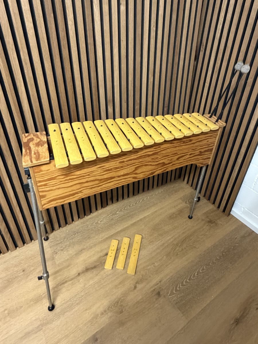 Strumenti musicali: Xylophon SONOR TA KX 100 – Usato da Hünenberg venduto da cabo77 2