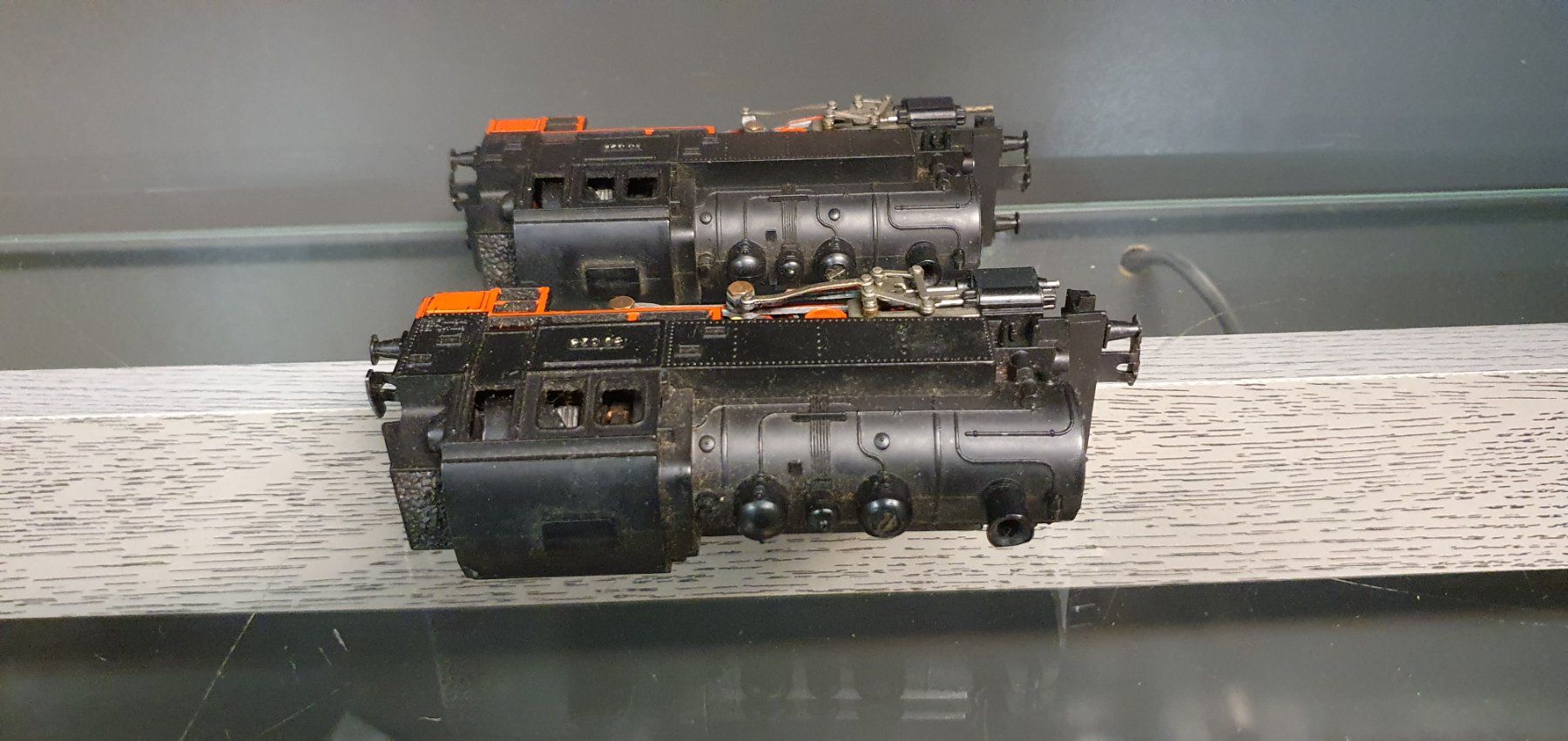 Kleinbahn Modellini di ferrovie: KLEINBAHN:DC: 2 X TENDERDAMPFLOKS – Usato da Biglen venduto da taunus82 4