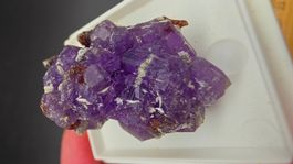 Seltene Coquimbite – Mine Monte Arsiccio, Toskana, Italien