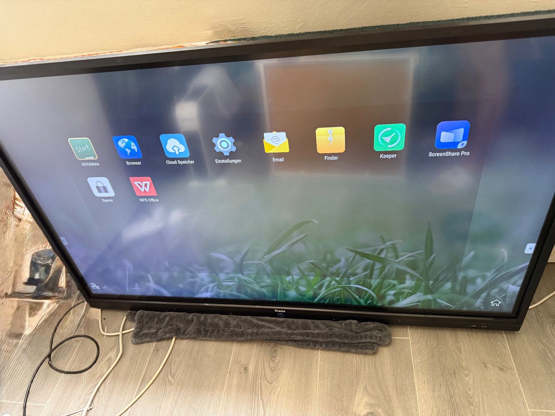 Iiyama Ecrans: 4K-UHD-LCD-Touchdisplay - Fernseher – Neuf (Voir description) à Oberriet SG par Petros. 2