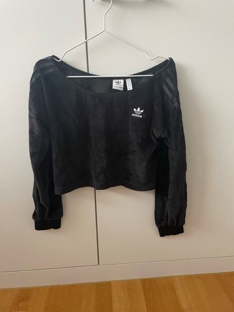 Adidas Maglioni & Felpe: Adidas Oberteil elegant – Nuovo (secondo la descrizione) da Bern venduto da sim_g75j