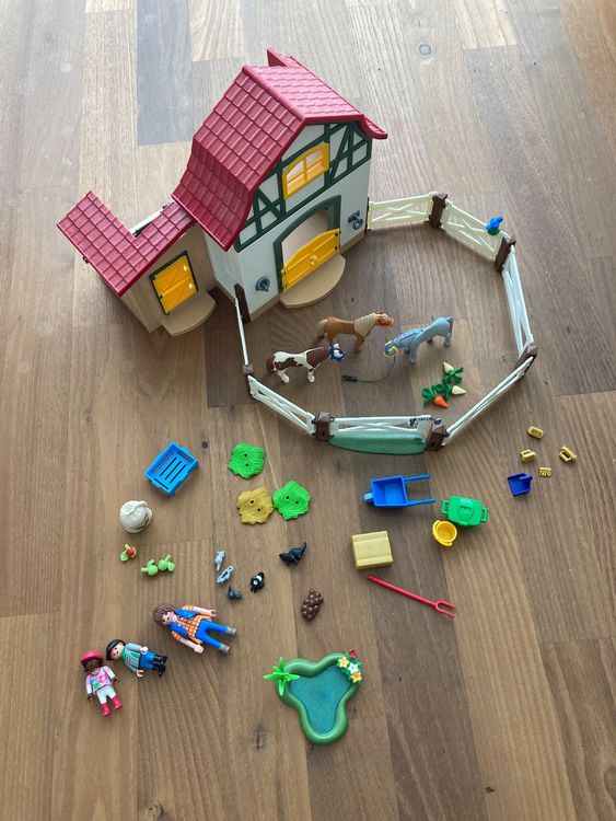  PLAYMOBIL Country Ponyhof 