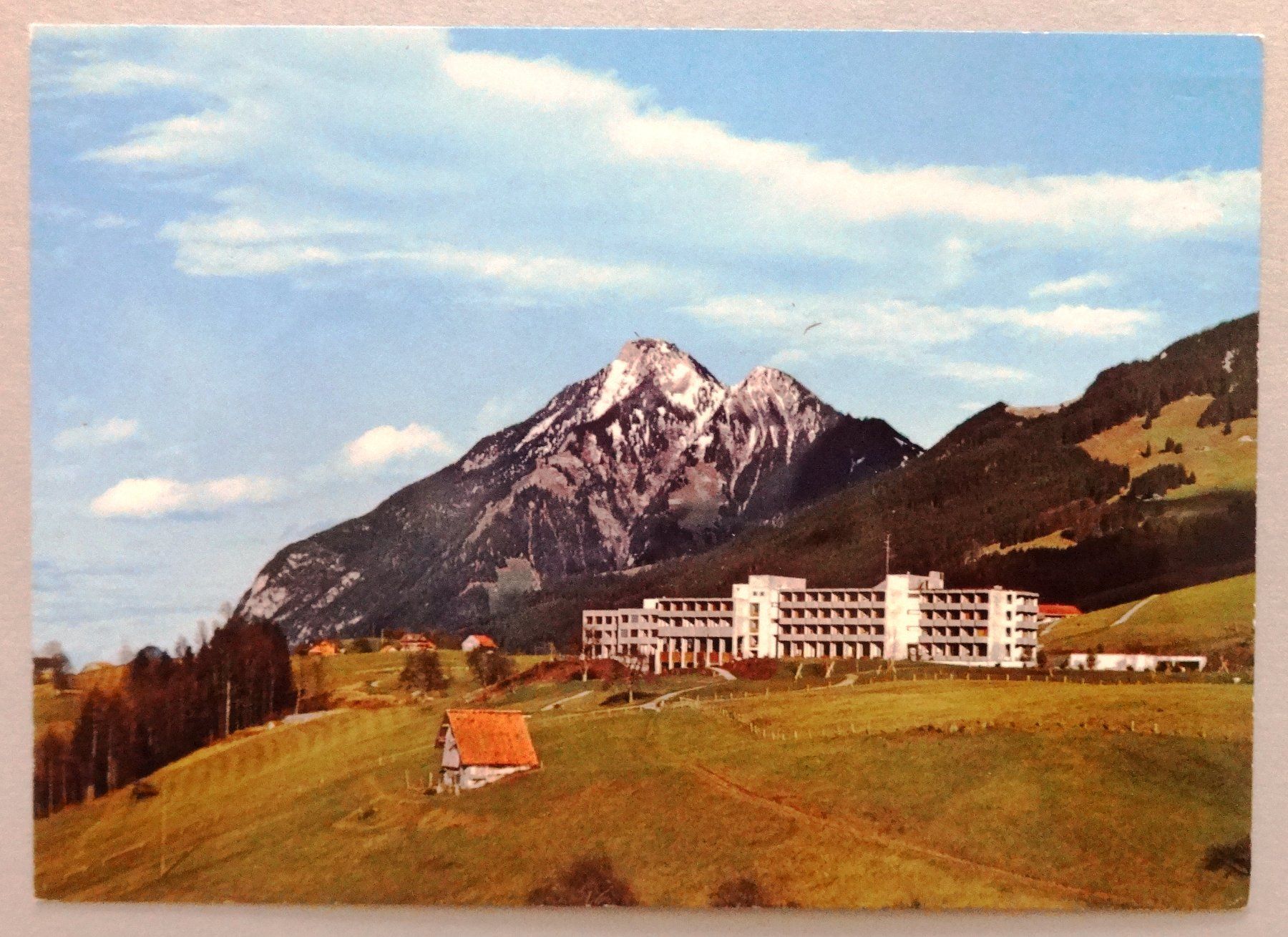 Cartoline postali: St. Niklausen mit Stanserhorn, Bethanien – Usato da Fétigny venduto da Billy2miny