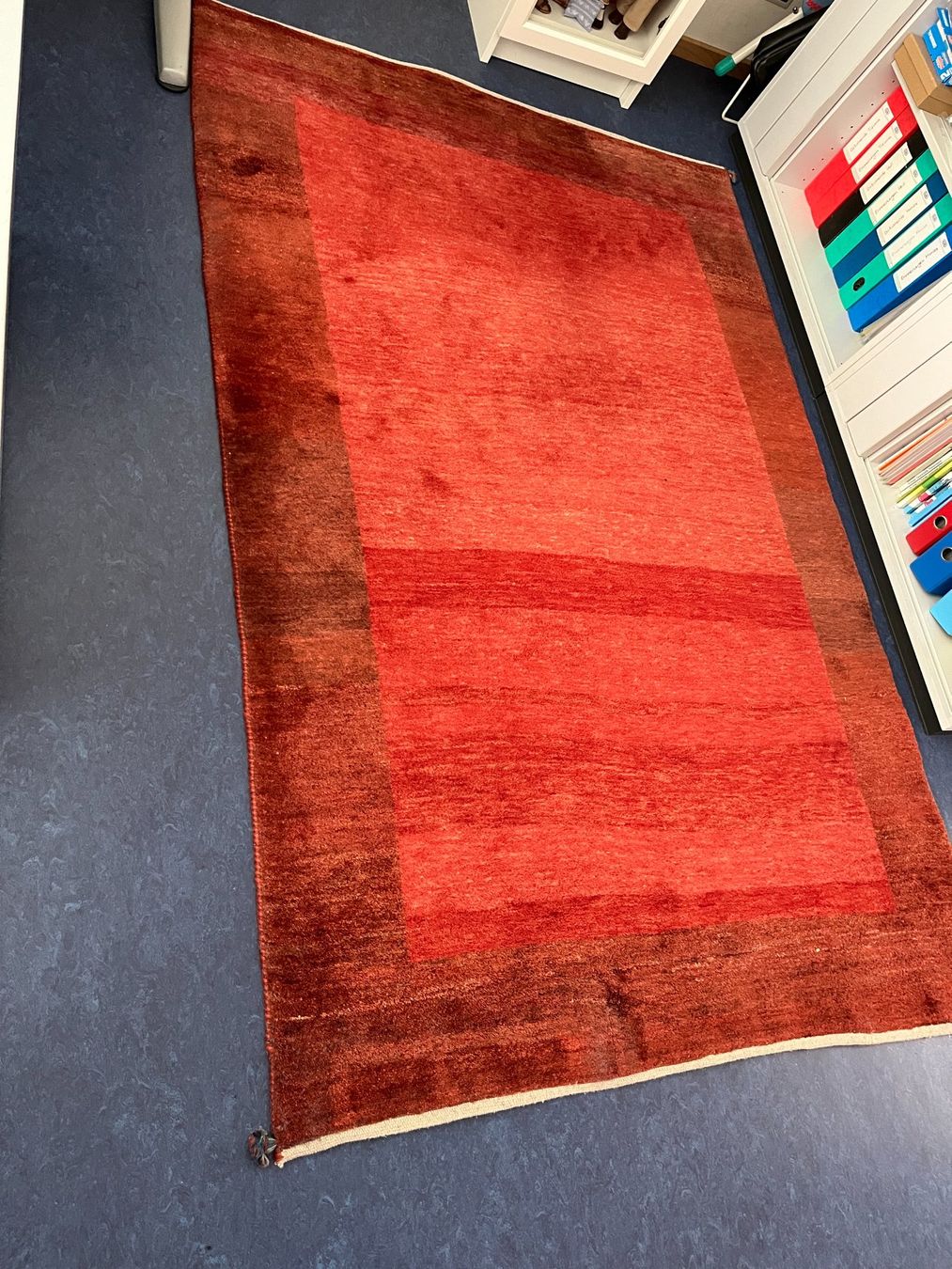 Gabbeh Teppiche: Gabbeh Teppich rot, echt – Gebraucht aus Arlesheim von Bodenweg 1
