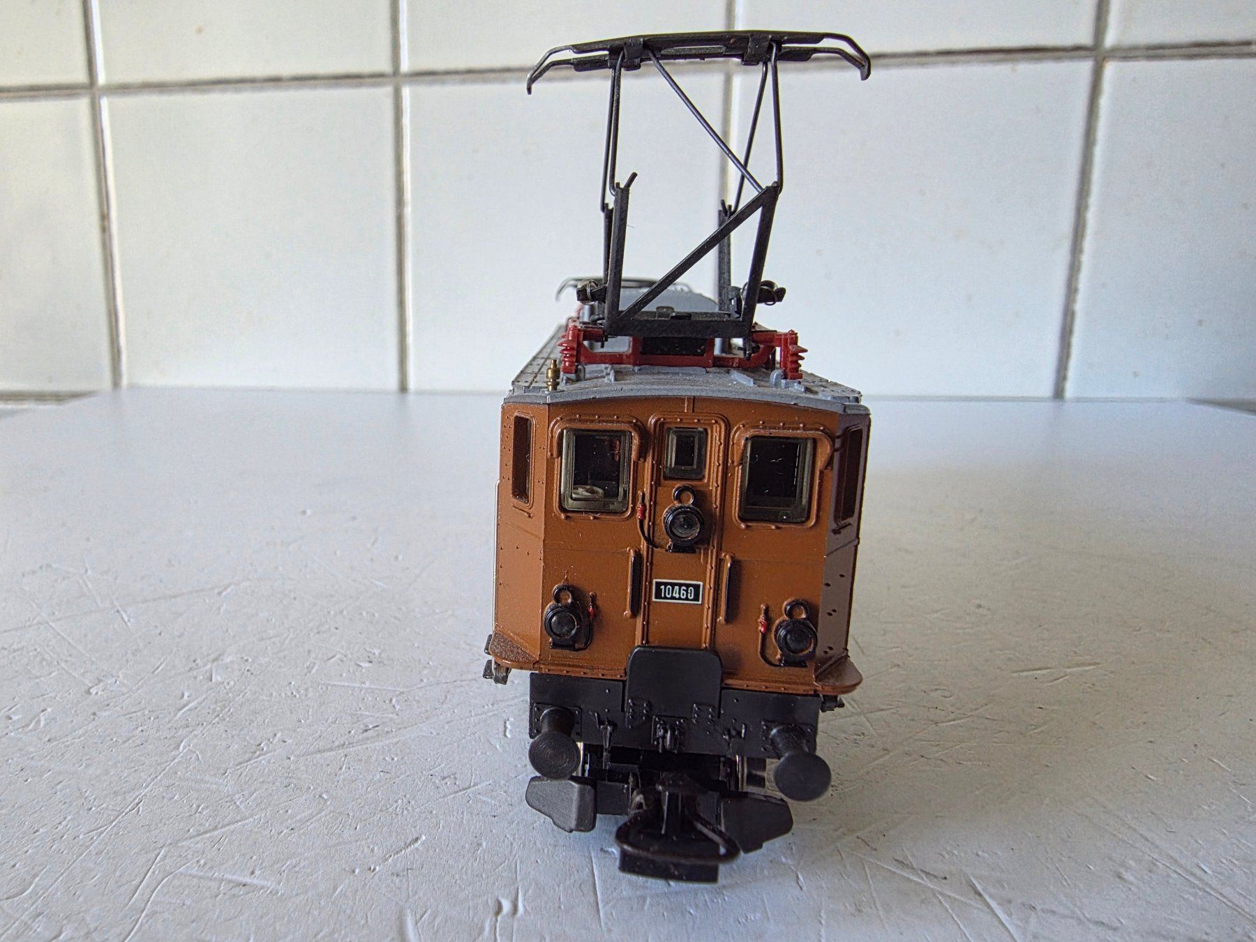 Märklin Modellini di ferrovie: E-Lok SBB Ae 3/6, Lok-Nr. 10460 – Nuovo (secondo la descrizione) da Seuzach venduto da Loeckeli01 4