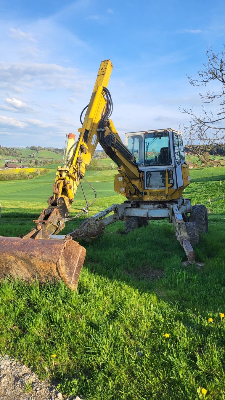 Menzi Muck Escavatori: Menzi Muck A70 Mobil T2 – Usato da Obersteckholz venduto da steyr190 1