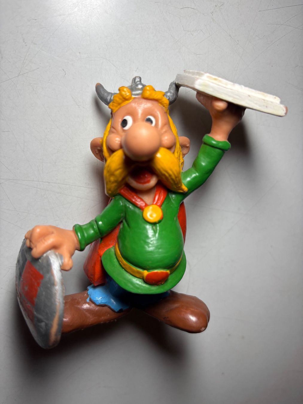 Figuren: PVC Werbefigur Alphacoustic  9 cm Asterix Werbefigur 1978 – Gebraucht aus Hinwil von DaniBachman 2