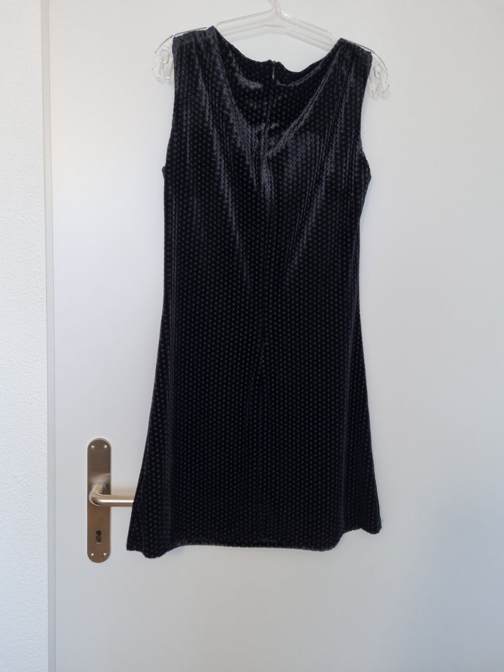 Vestiti: Achselkleid Samt Gr. S – Nuovo (secondo la descrizione) da Zofingen venduto da Felpa 1