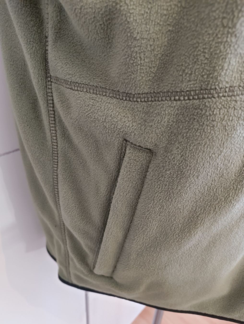 Gilet & Giacche: Vans Veste, Reversible, Fleece, Grösse M – Nuovo e nell'imballaggio originale da Uitikon Waldegg venduto da PJLS1 2