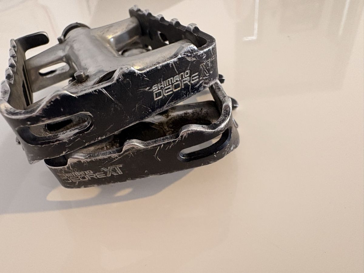 Shimano Pezzi di ricambio: Pedale Schimano Deore XT MTB Retro – Usato da Giubiasco venduto da bulag