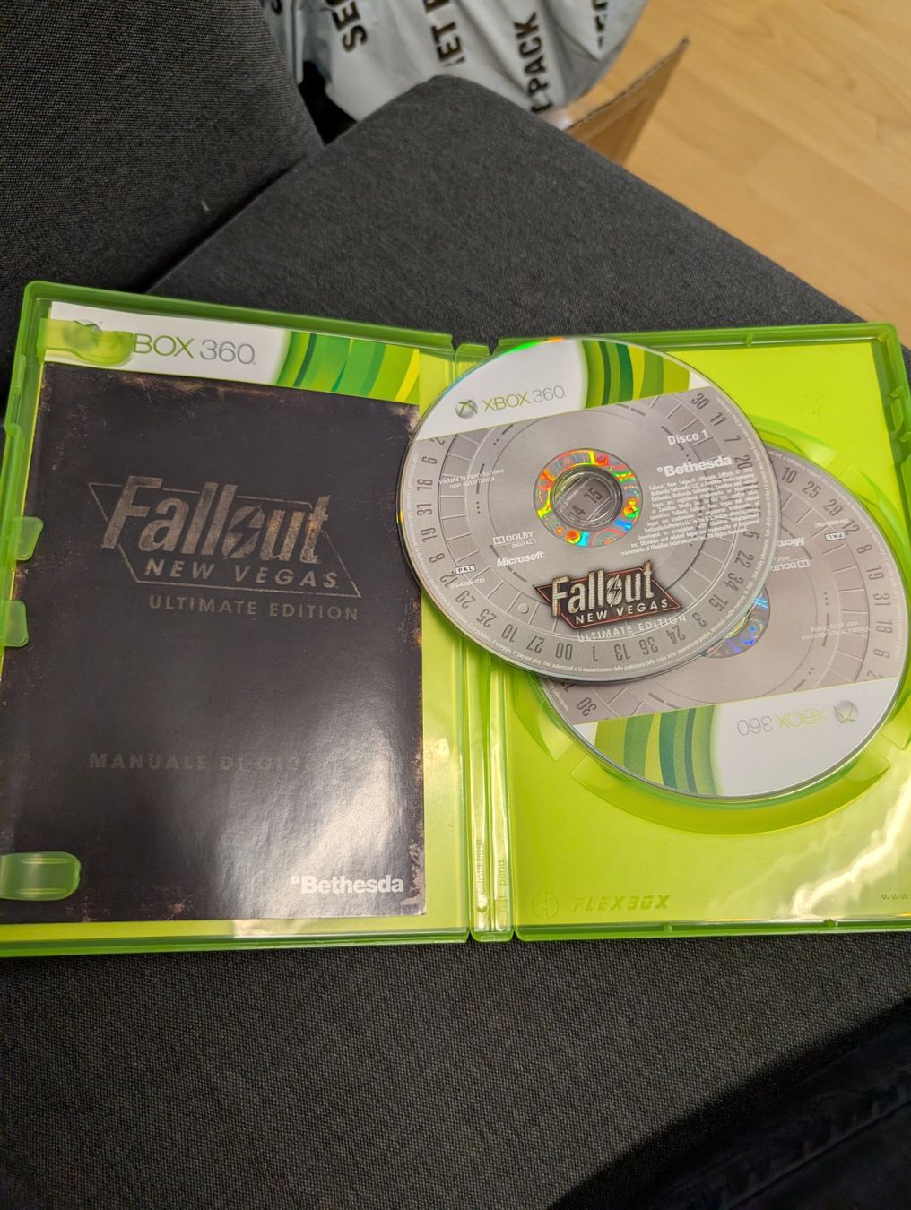 Spiele: Fallout new vegas ultimate edition Microsoft Xbox 360 – Gebraucht aus Giubiasco von Ticinerd 2