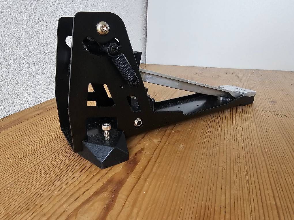 Roland Instruments de musique: Roland KT-9 Kick Trigger Pedal – D'occasion à Schaffhausen par wch24 1