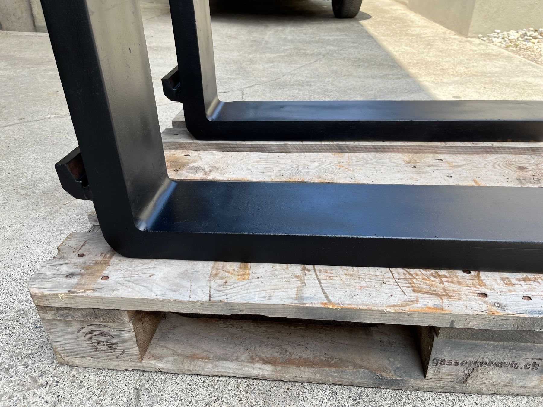 Carrelli elevatori e a forche: Fourche à palettes FEM4 2,2m – Usato da Bioley-Magnoux venduto da Salvo25 3