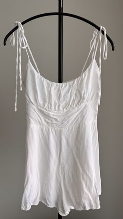 Jumpsuit weiss Gr. S „Urban Outfitters“ neuwertig