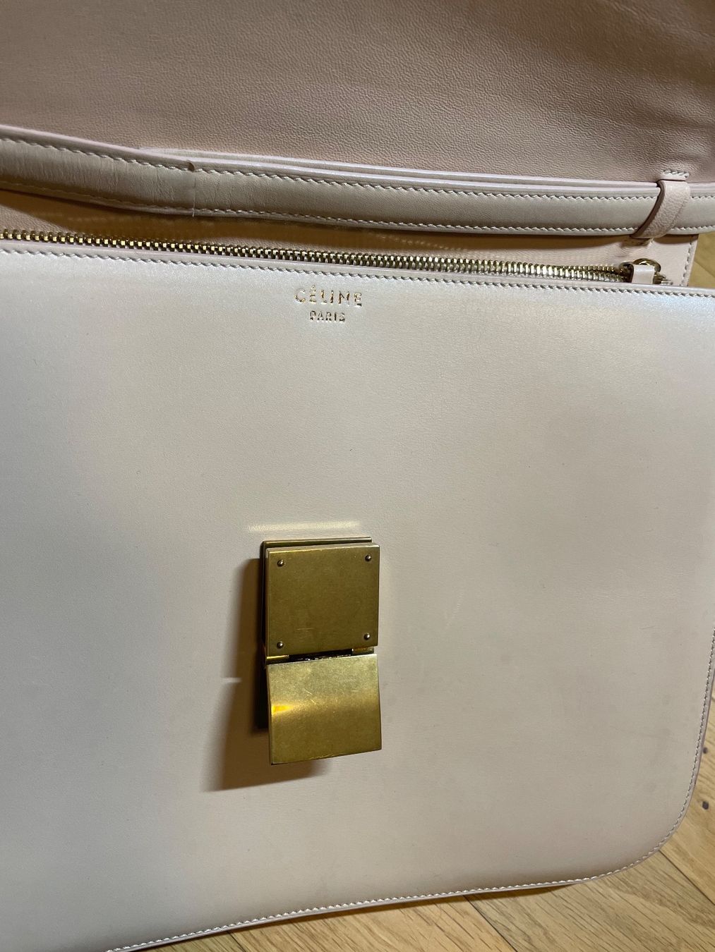 Celine Taschen für Damen: 100% original Céline Paris Large Nude Box Bag – Gebraucht aus Zug von dim_np7l 2