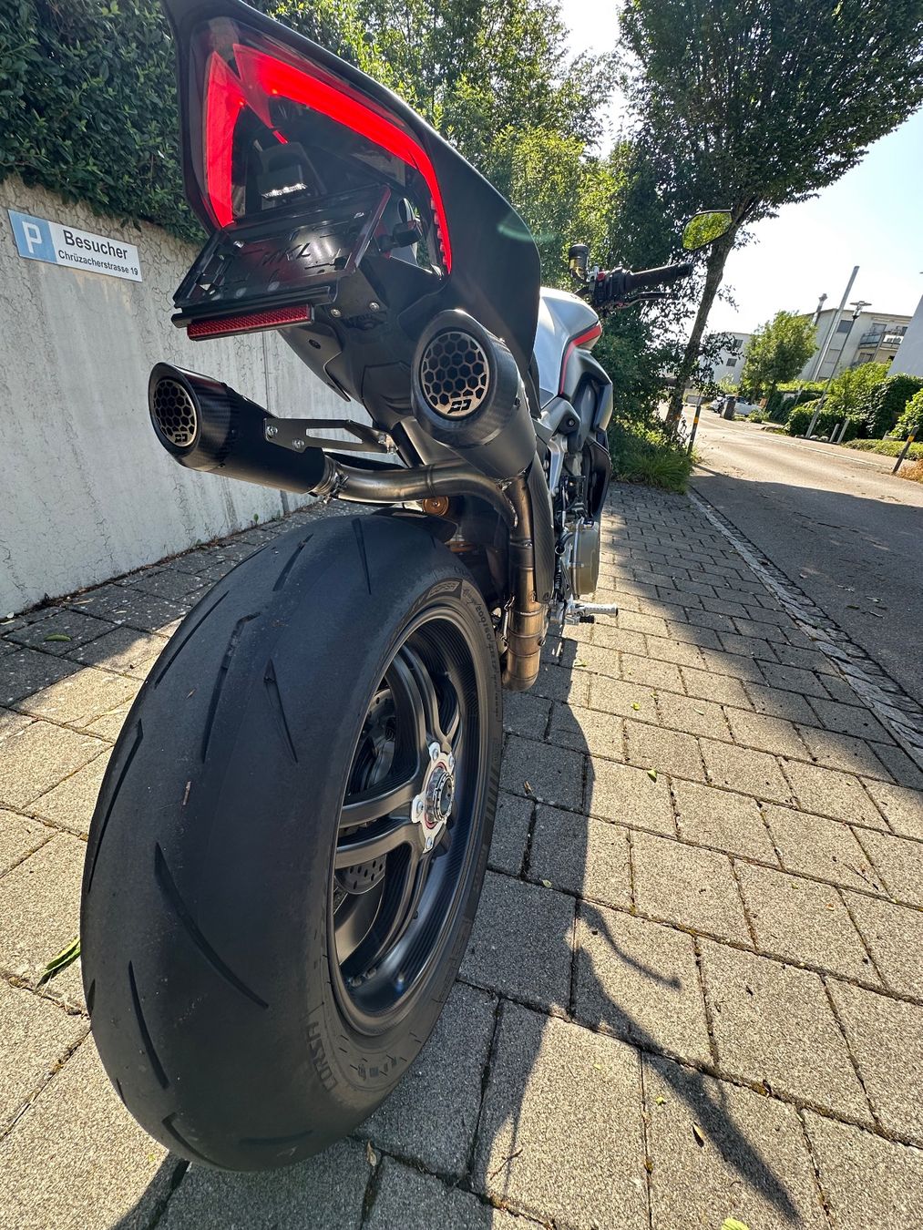 Ducati Strasse: DUCATI Streetfighter V4 SP – Gebraucht aus Bassersdorf von Manumission 1