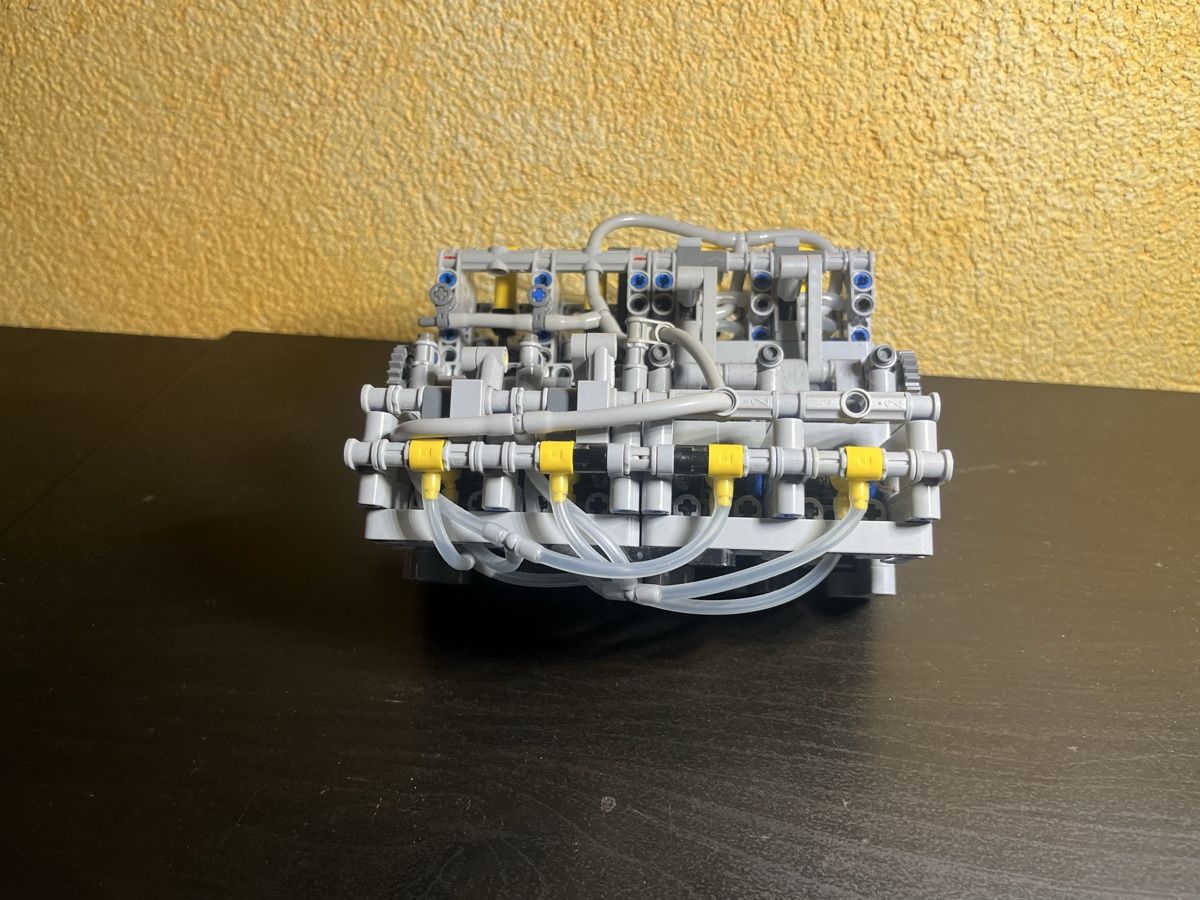 Lego Giocattoli: Lego Technic Pneumatik V8  – Usato da Hettlingen venduto da mat_ts7l 2