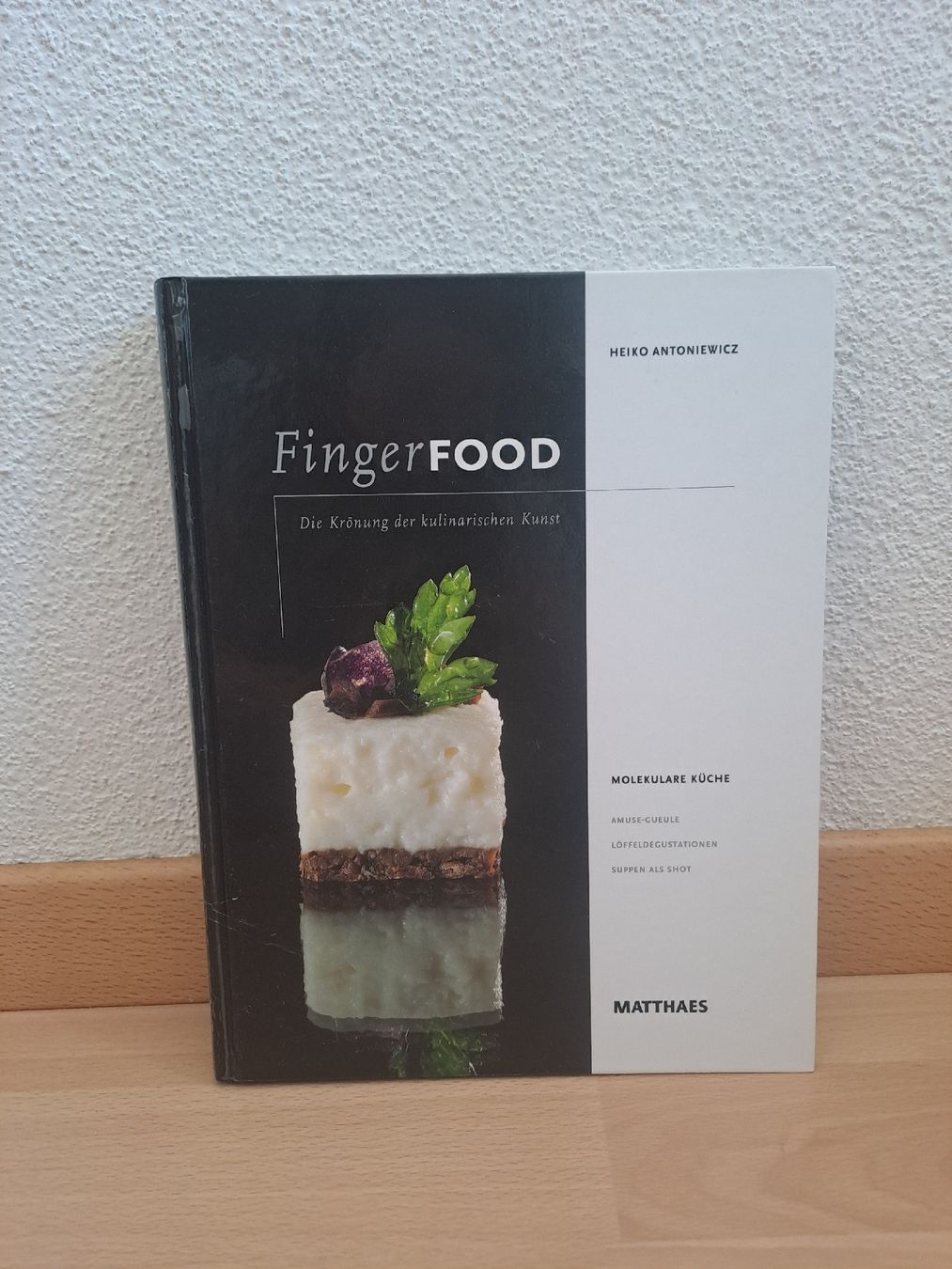 Bücher: Buch: Fingerfood – Gebraucht aus Rothenburg von 123odermatt