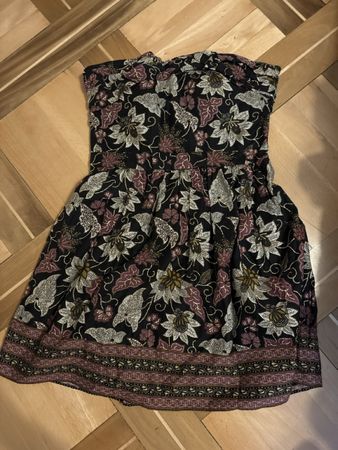 Alexis Kleid wie neu s (schulterfrei)