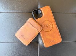 Coque iPhone 14/ iPhone 15 Plus Cuir Porte-Cartes MagSafe