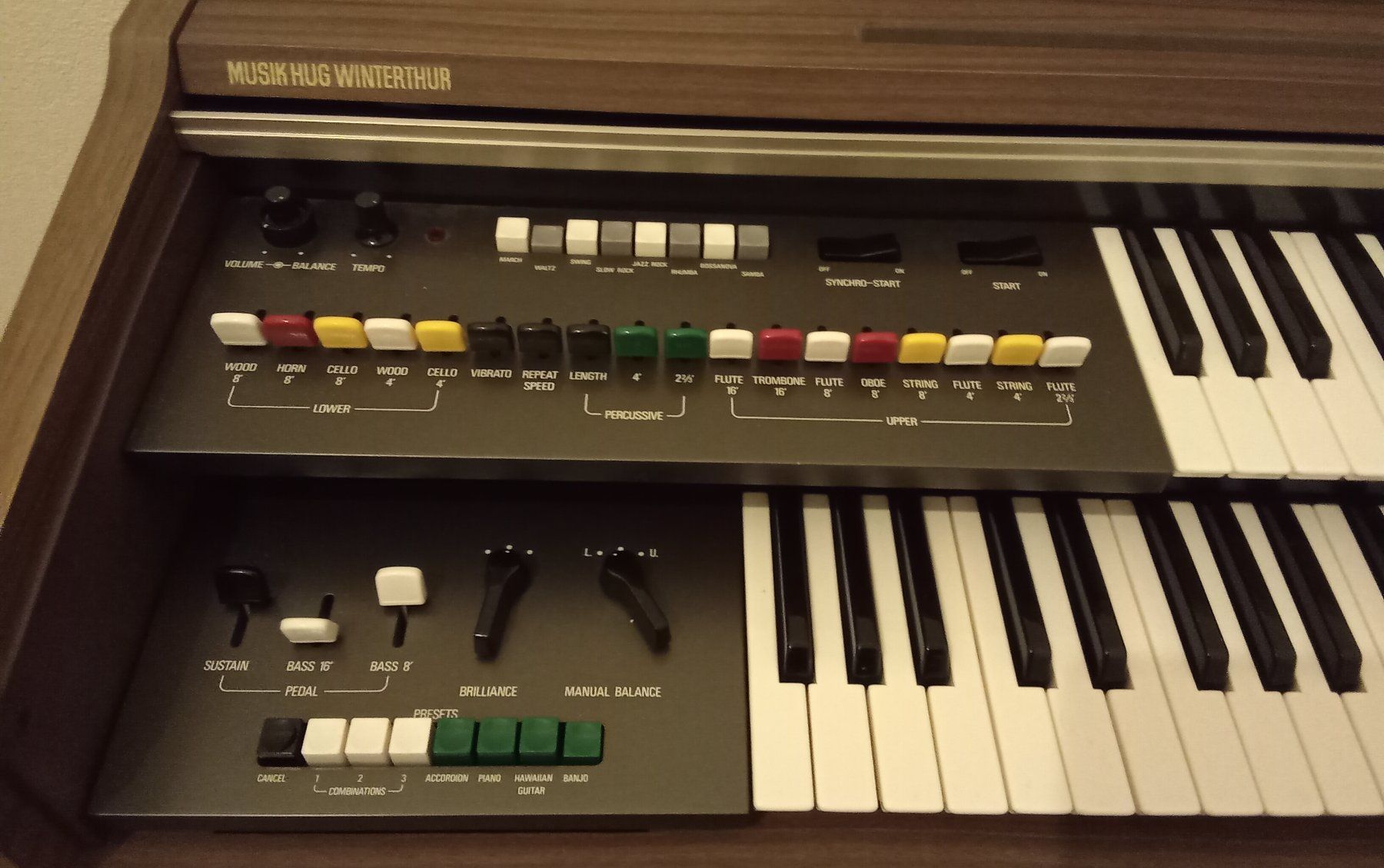 Yamaha Musikinstrumente: Yamaha Orgel mit Hocker – Gebraucht aus Mollis von gar_wqz5 5