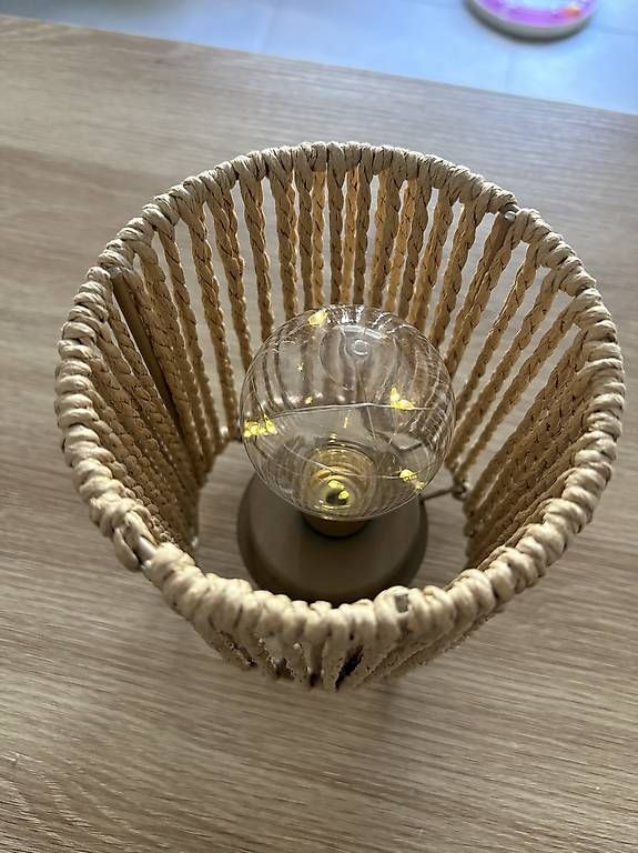 Lampes: Lampe Oda - H 17 cm – D'occasion à Conthey par arn_bv7m 1