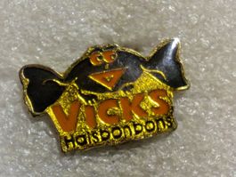 Ansteckpin 41: Vick's