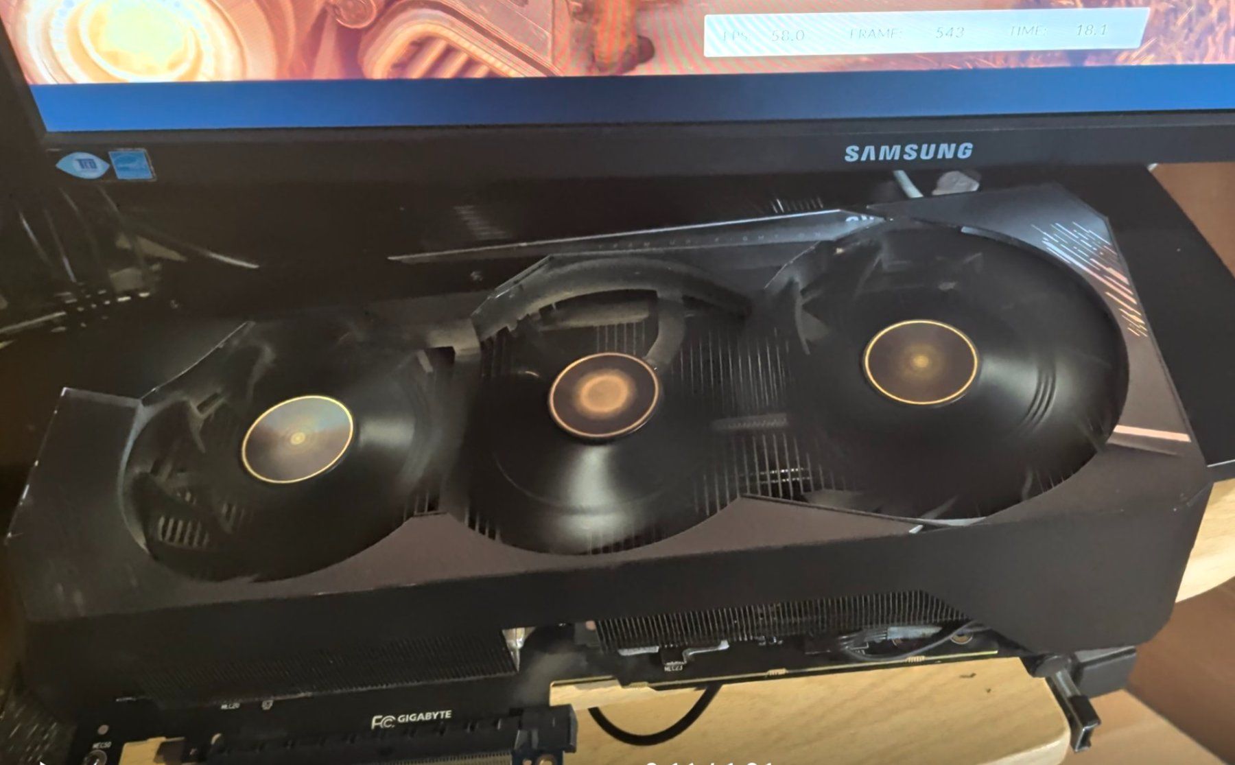 MSI Schede grafiche: GIGABYTE AORUS RTX 3090 XTREME – Usato da Yvonand venduto da pak_2tqz 9