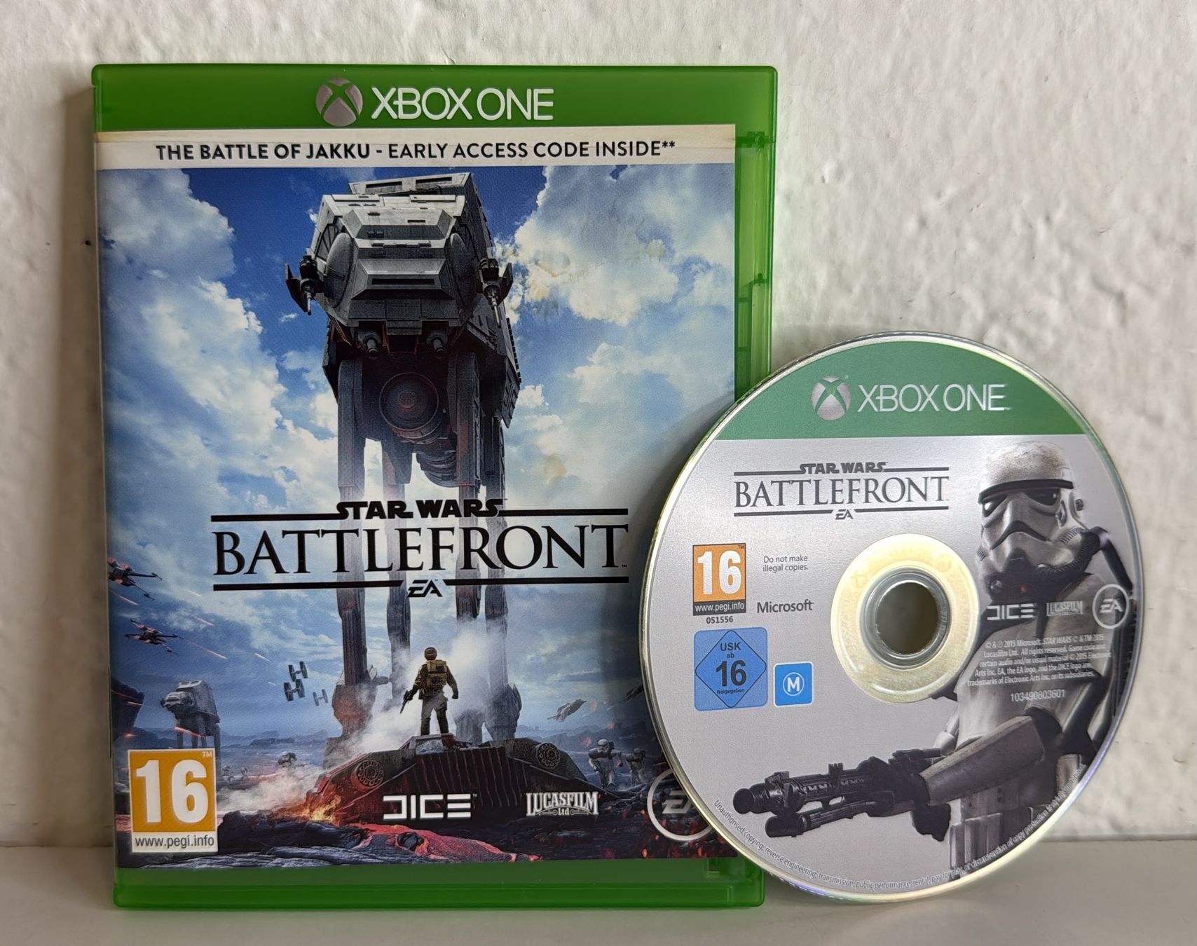 Giochi: Xbox One Spiel Star Wars Battlefront  – Usato da Ehrendingen venduto da lax21