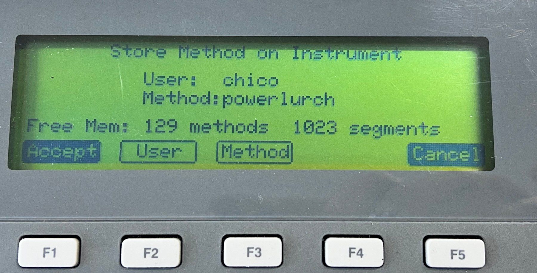 Accessori da laboratorio: Applied Biosystems 2720 Compact 96-Well PCR Thermal Cycler – Usato da Niederdorf venduto da LeptonAG_Labor 6