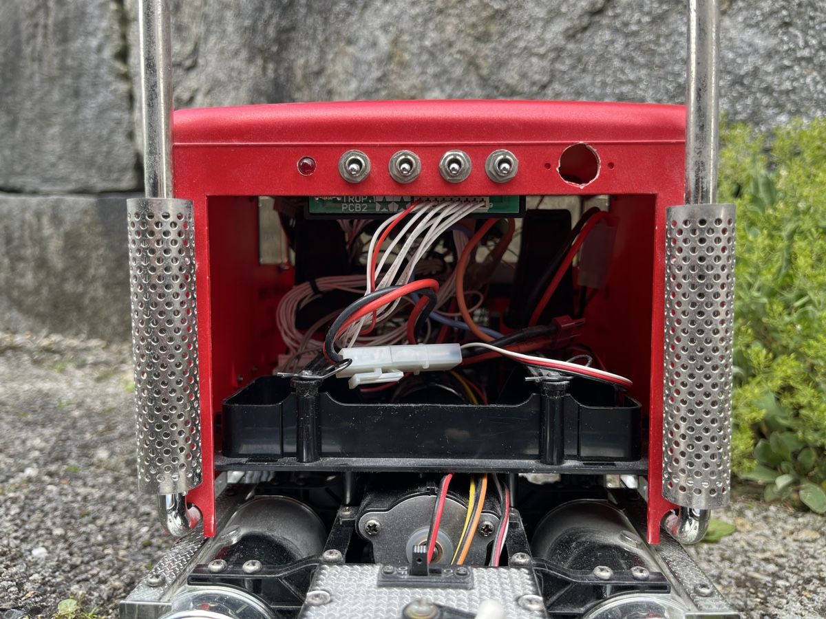 Tamiya Modellismo RC: Tamiya Globeliner mit Trailer – Usato da Hettlingen venduto da mat_ts7l 7