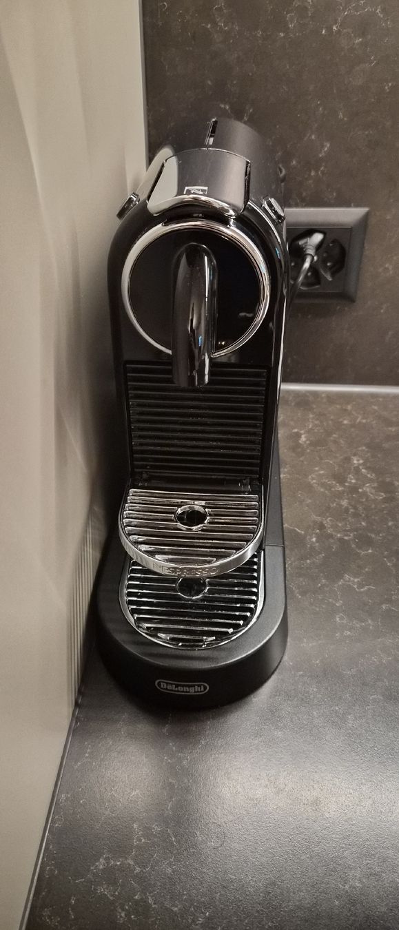 Nespresso Kaffeemaschinen & Espressomaschinen: Nespresso Kaffeemaschine  – Gebraucht aus Heerbrugg von kar_2syk 1