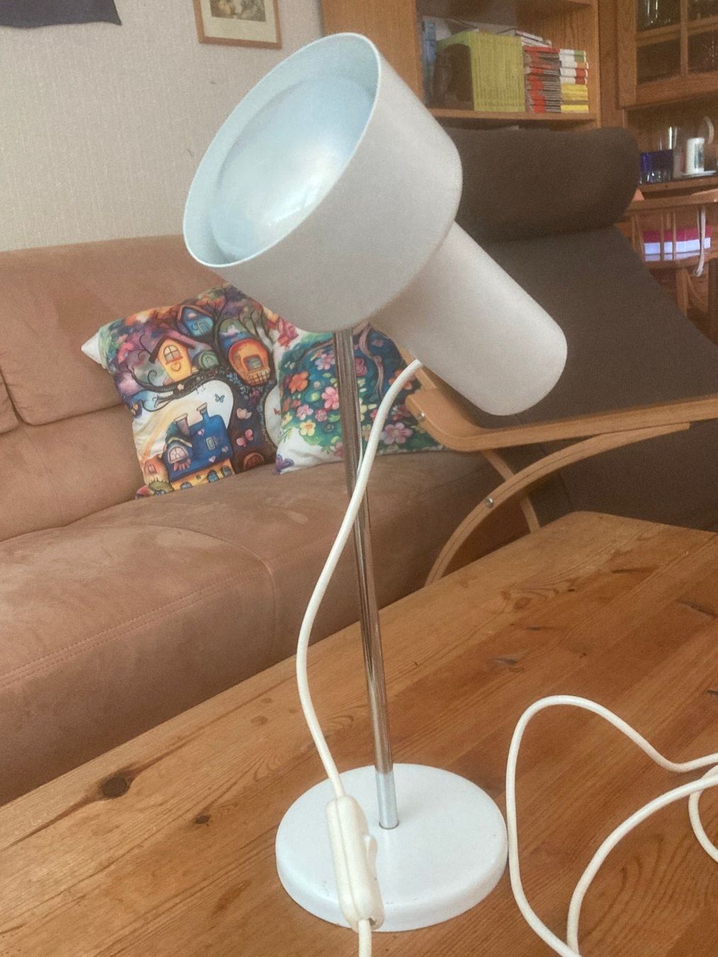 Lampade: Vintage Tischlampe weiss – Usato da Au ZH venduto da Ella2894 1