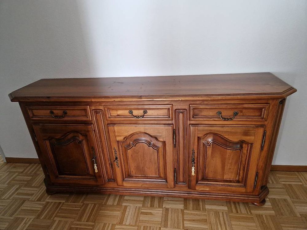 Commodes: Massivholz Buffet/Sideboard, Vintage Look, Top Zustand! – D'occasion à Uetikon am See par Gillez 2
