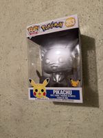 grosses funko pop pikachu 353