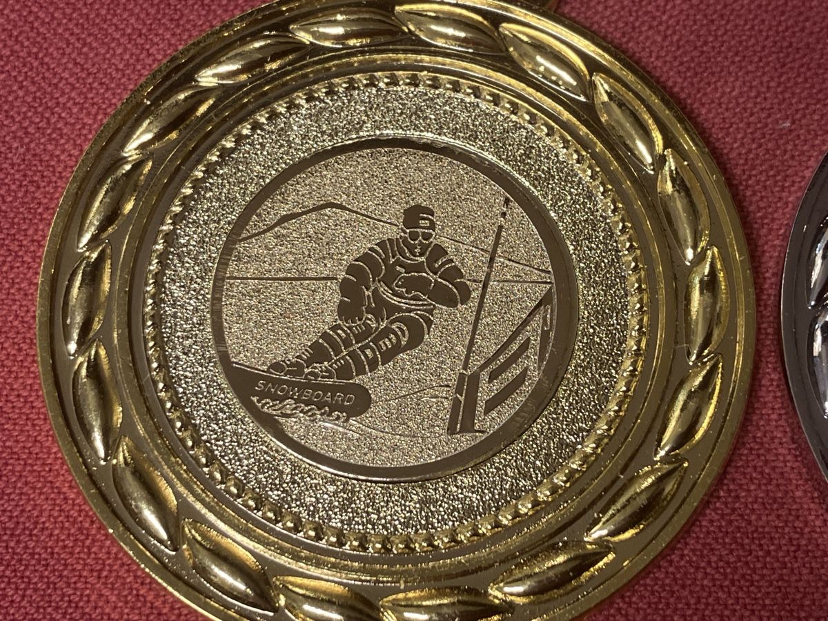 Medaglie: 3 Siegermedallien Snowboard NEU – Nuovo e nell'imballaggio originale da Erlenbach im Simmental! venduto da Simmentaler-Perlen 1