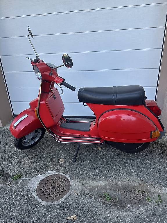 Vespa Scooter: PIAGGIO Vespa PX 125 E – Usato da Arlesheim venduto da Lipinho7