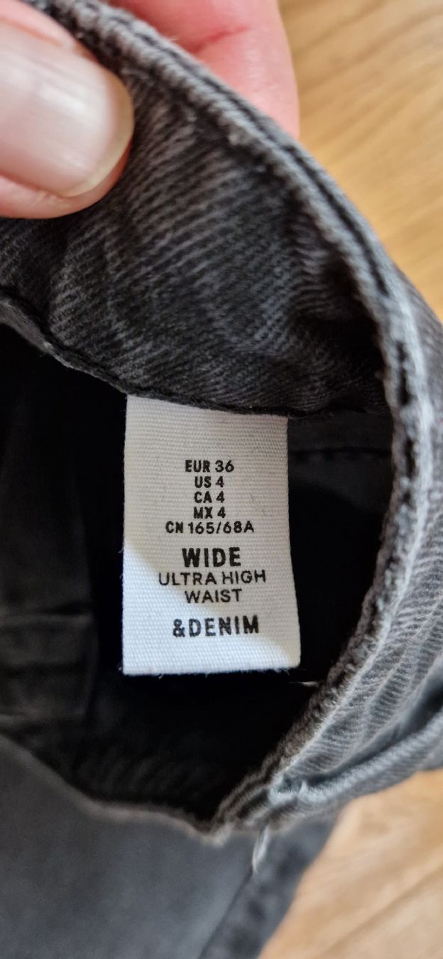 H&M Jeans: 🤩Tolle schwarze Jeanshose – Gebraucht aus Grosswangen von iranki80 2