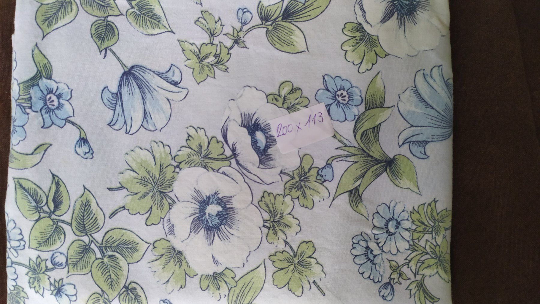 Autre linge de table: Nappe 200 x113 cm – D'occasion à Chezard St-Martin par Loucail