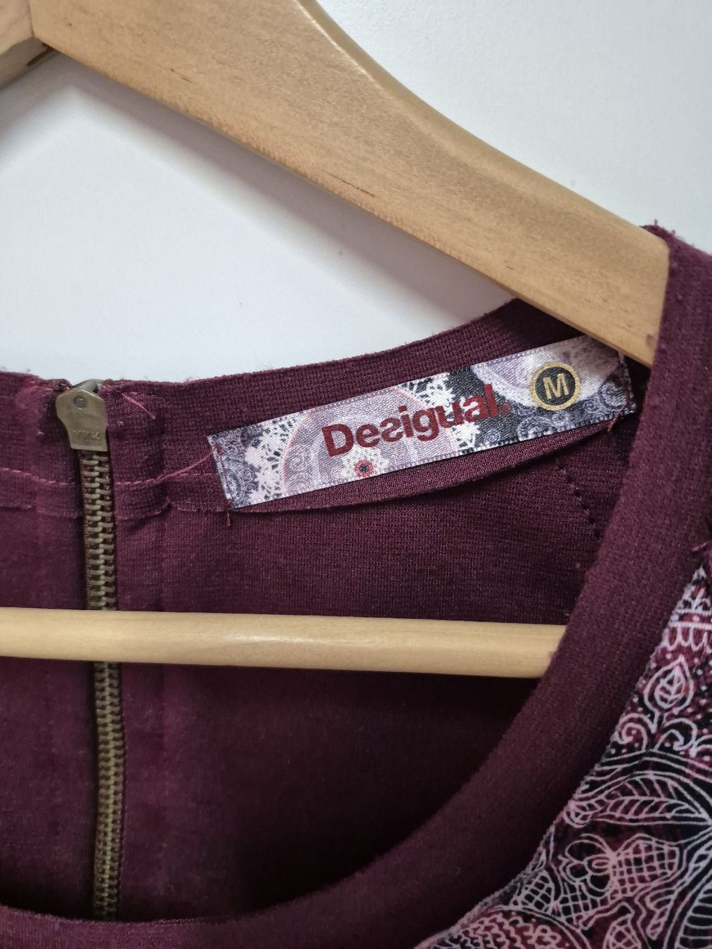 Desigual Vestiti: Desigual Jersey Kleid mit Muster Gr.M, bordeaux – Usato da Merligen venduto da muss_haben 4