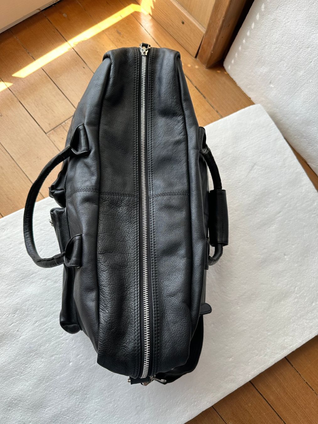 Taschen: Geräumige Leder Tasche schwarz von Kitchener items – Neu (gemäss Beschreibung) aus Gümmenen von FelizitasHermann 6