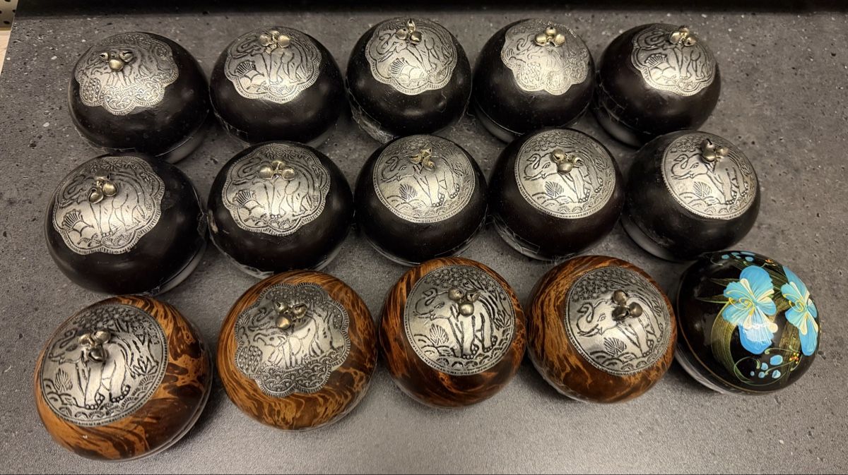 Alle Dekorationen: Boule décorative avec savon – Neu und originalverpackt aus Corbeyrier von ant_2r6l 9